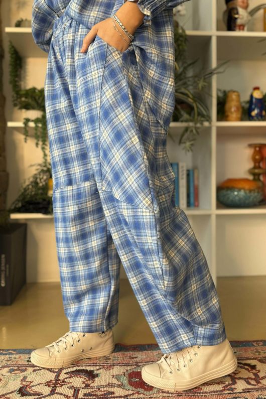 Patrick Plaid Brushed Cotton Barrel Pant Soft Cobalt